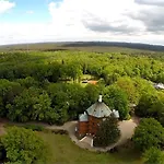 Palac Mysliwski W Antoninie 4*