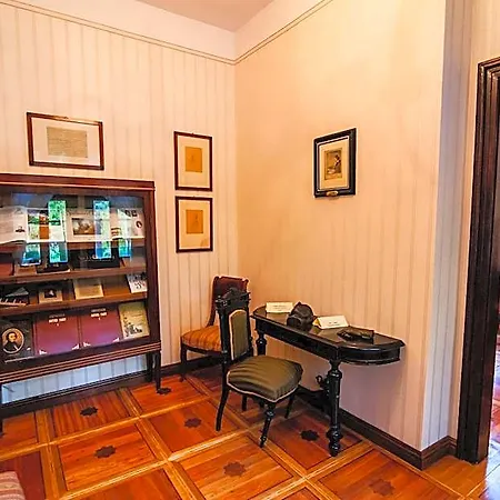 Bed & Breakfast Palac Mysliwski W Antoninie Antonin (Ostrow Wielkopolski)