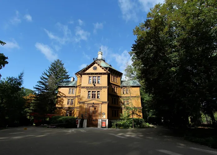 Palac Mysliwski W Antoninie Antonin (Ostrow Wielkopolski)