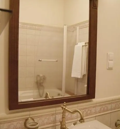 Palac Mysliwski W Antoninie Bed & Breakfast 4*