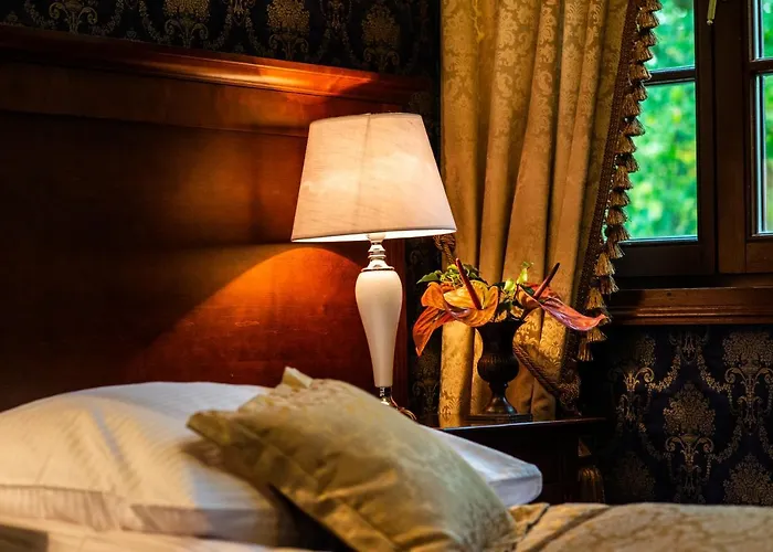 Palac Mysliwski W Antoninie Bed & Breakfast Antonin (Ostrow Wielkopolski)