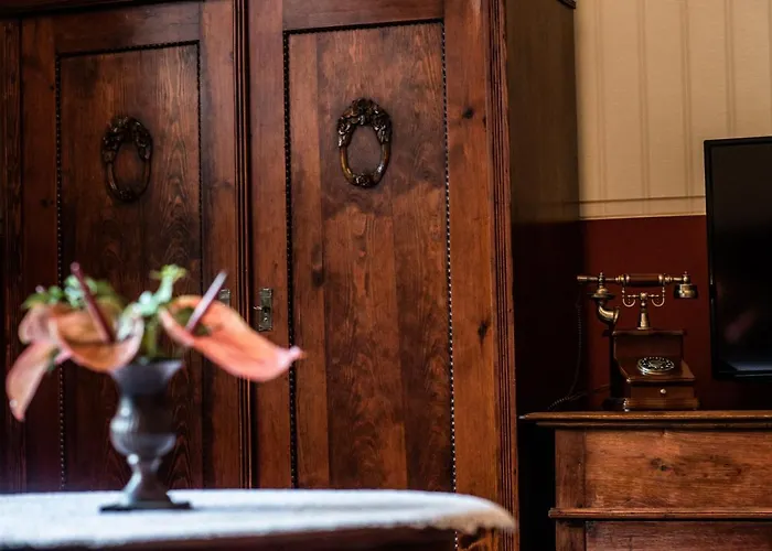 Palac Mysliwski W Antoninie Bed & Breakfast