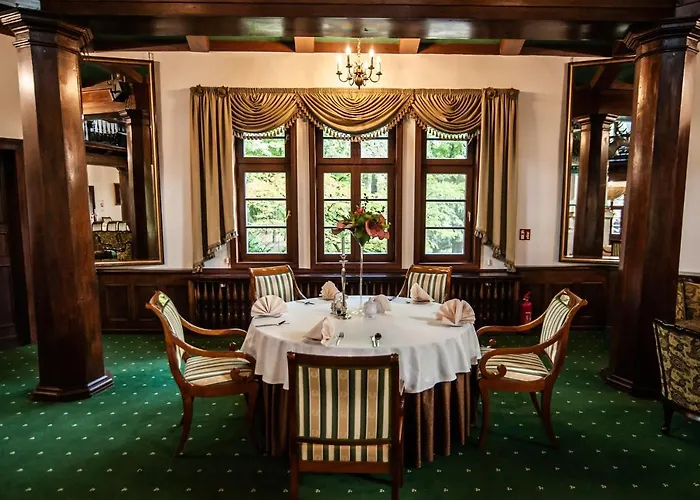 Palac Mysliwski W Antoninie Antonin (Ostrow Wielkopolski)