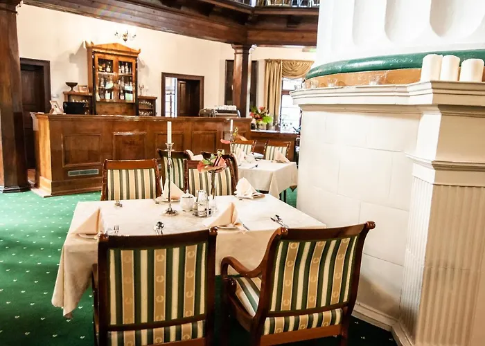 Palac Mysliwski W Antoninie Bed & Breakfast